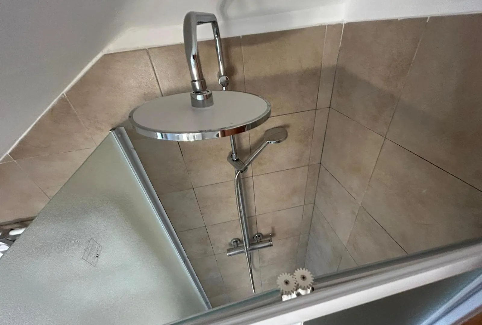 Apartment -Il Rifugio Del Viaggiatore- Castel di Leva Italy